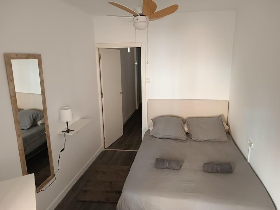Apartamento Estupendo Piso Renovado A 30 Metros De La Playa Almería Exterior foto