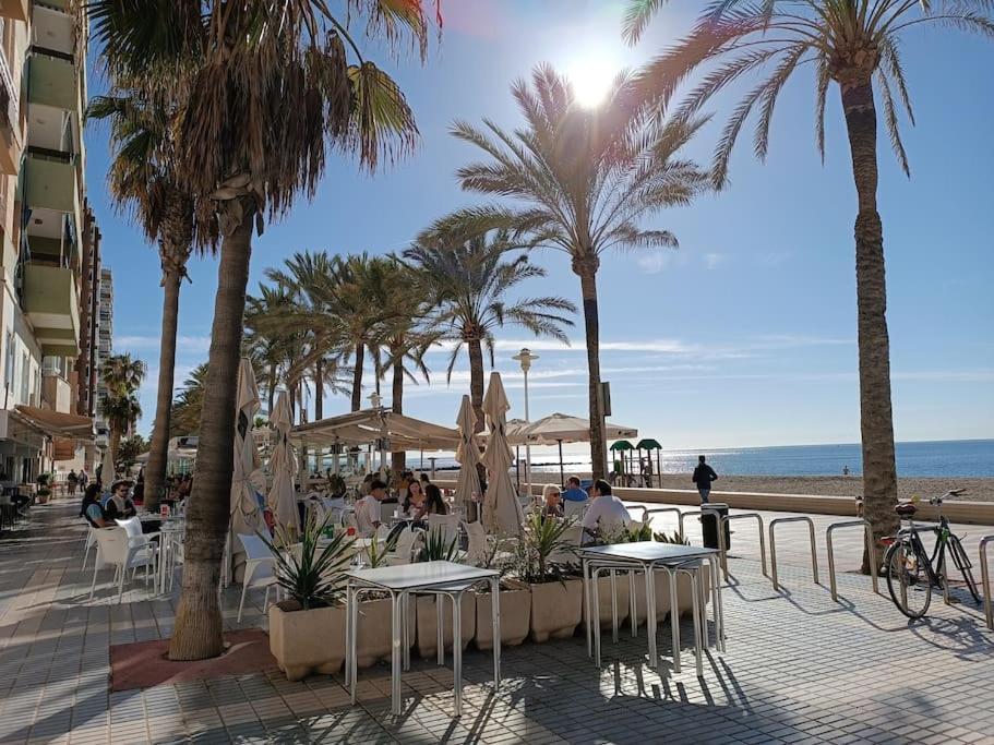 Apartamento Estupendo Piso Renovado A 30 Metros De La Playa Almería Exterior foto